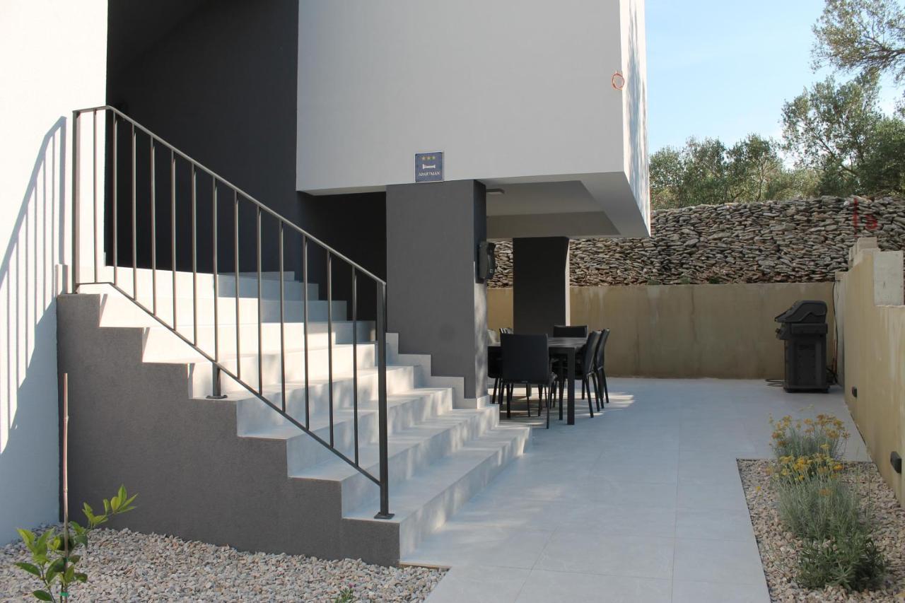 Apartments Marebella Lumbarda Bagian luar foto